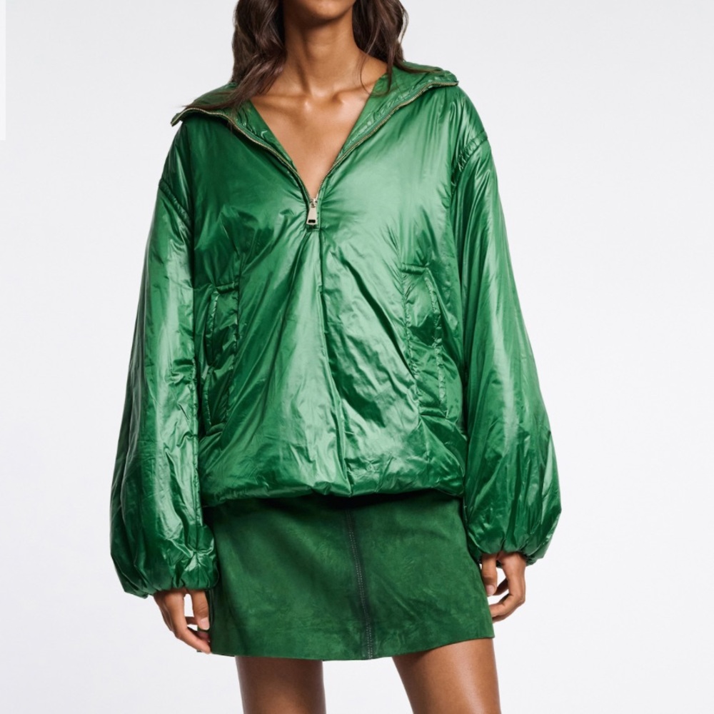 Dorothee Schumacher cozy coolness Green Lightweight Hooded Bomber Jacket